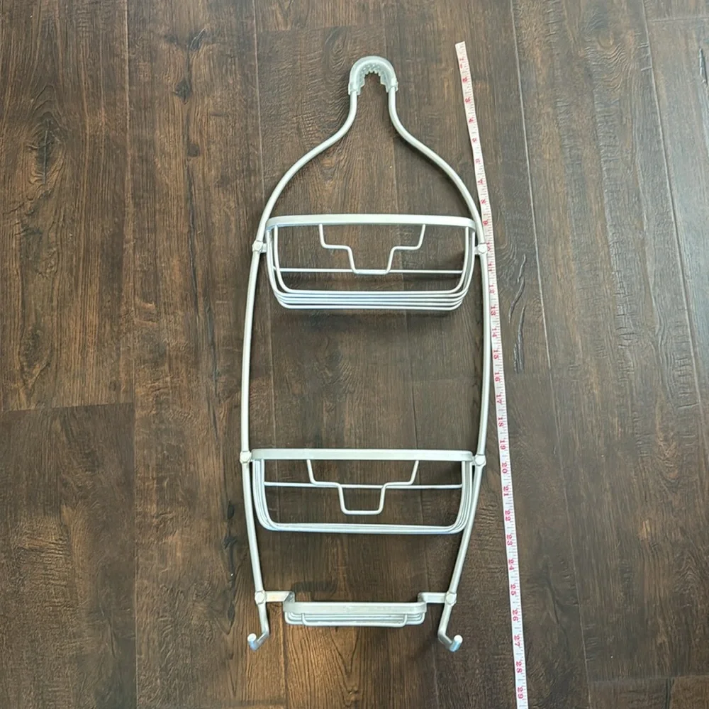 Three tier show caddy silver rust resistant